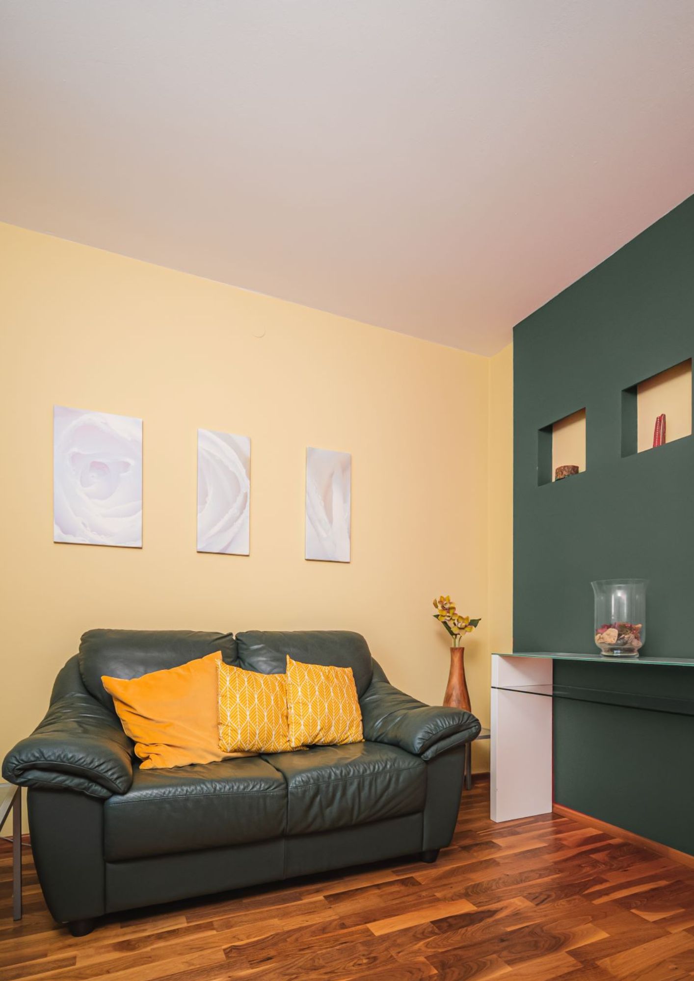 Paartherapie - Die rote Couch, Praxis für Psychotherapie, Paar-& Sexualtherapie | Mag. Jutta Mikats-Judex | Eisenstadt